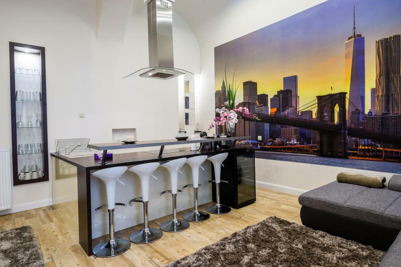 Apaczai 5 Apartamento